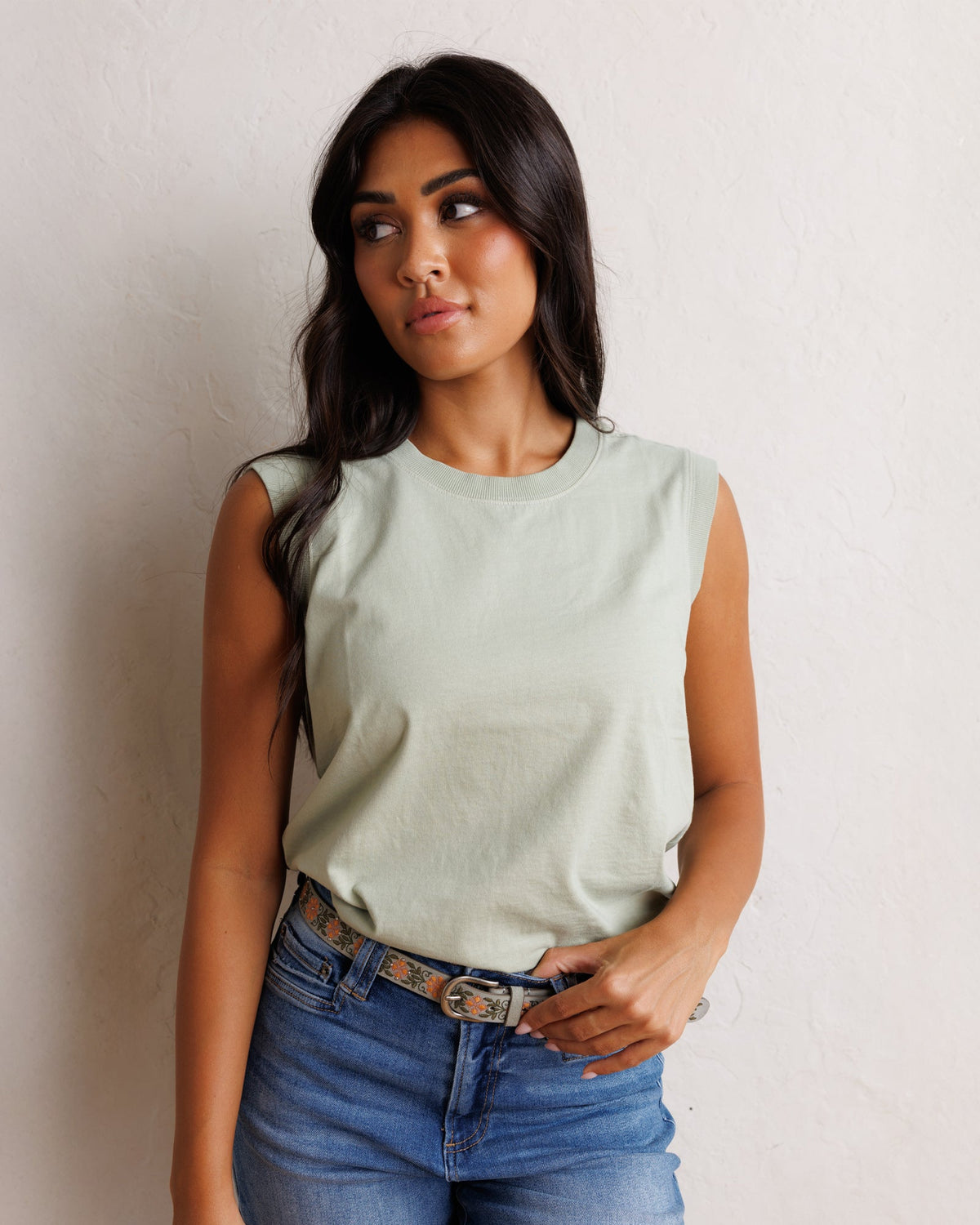 Oversized Relaxed Crewneck Tank
