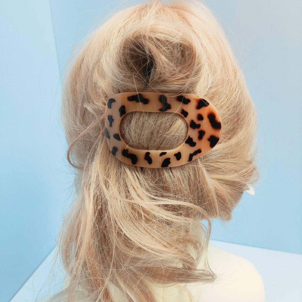 Oval Matte Hair Claw Clip — Strong Grip
