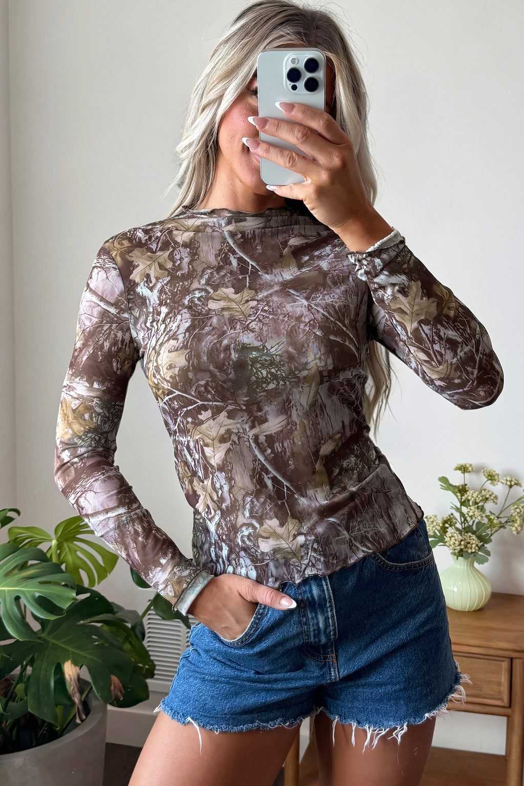 Leopard-Print Slim-Fit Mesh Mock-Neck Top