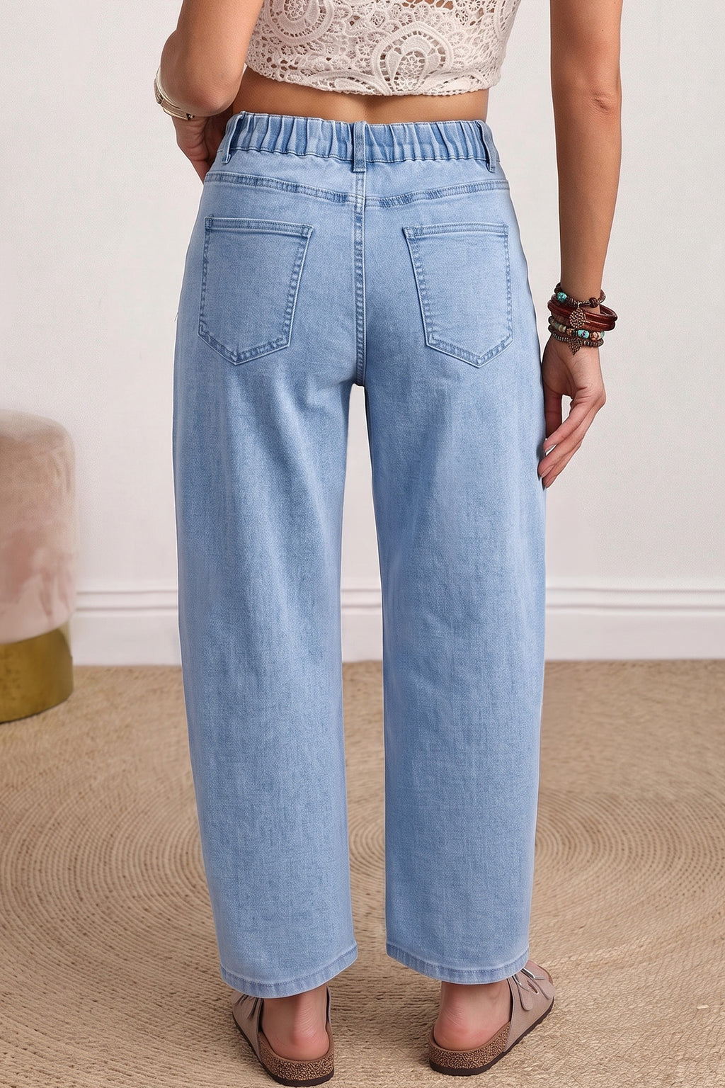Mid-Rise Square-Pocket Ankle-Length Barrel Jeans