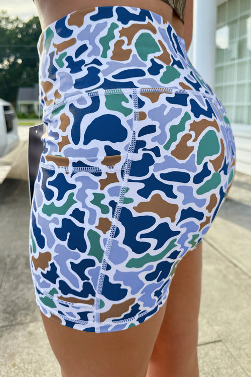 Abstract Camo Print Seam Detail Biker Shorts with Pockets