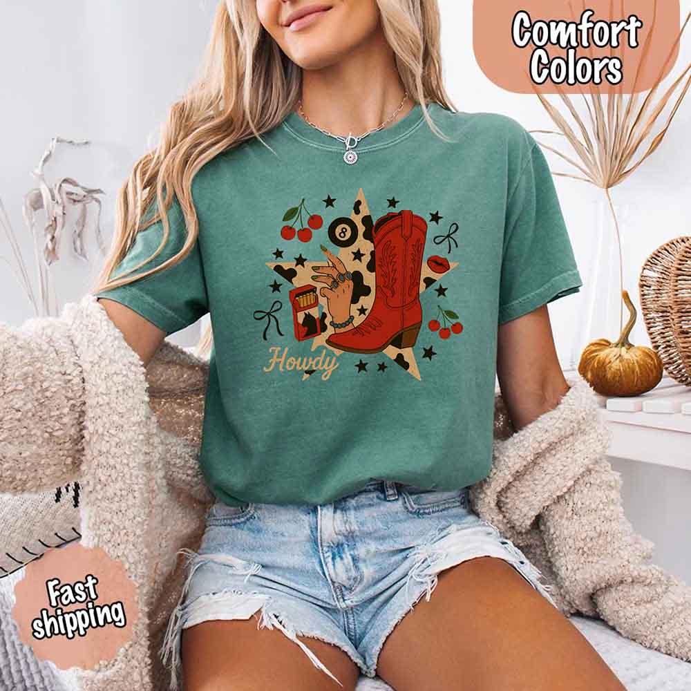 Howdy Cowgirl Star Collage Tee