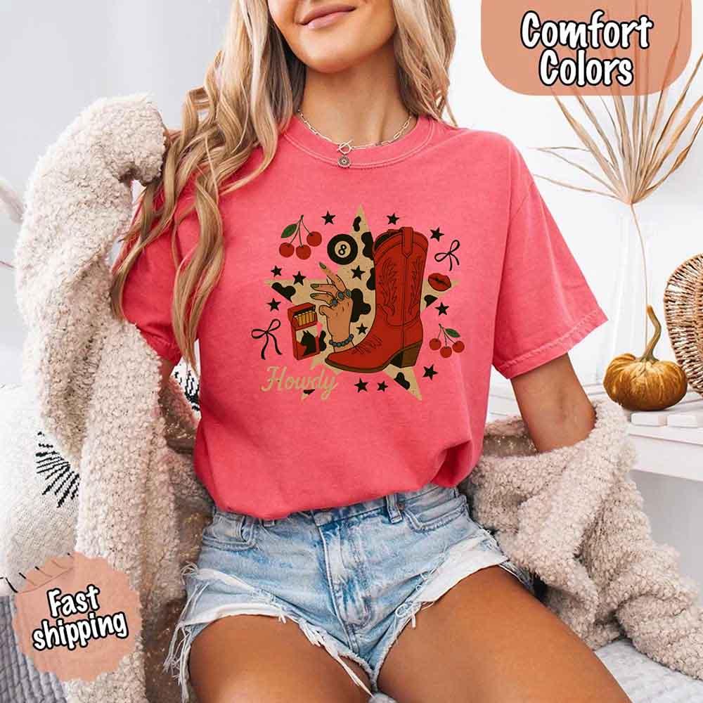 Howdy Cowgirl Star Collage Tee