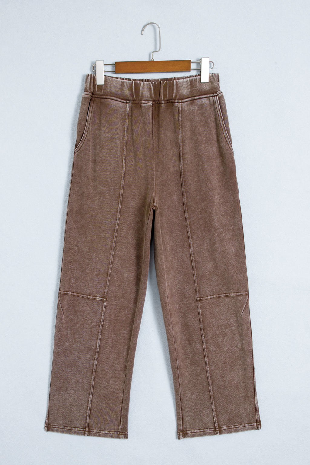 Coffee Mineral-Wash Cotton Barrel Pants with Pockets