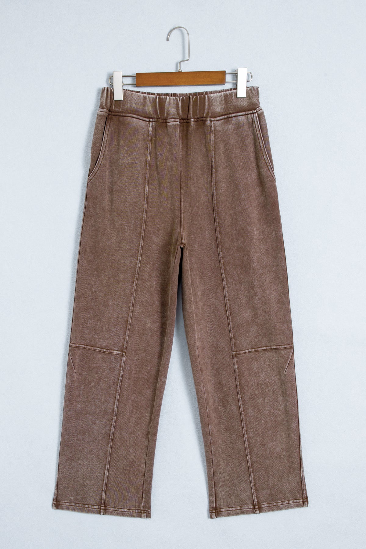 Coffee Mineral-Wash Cotton Barrel Pants with Pockets