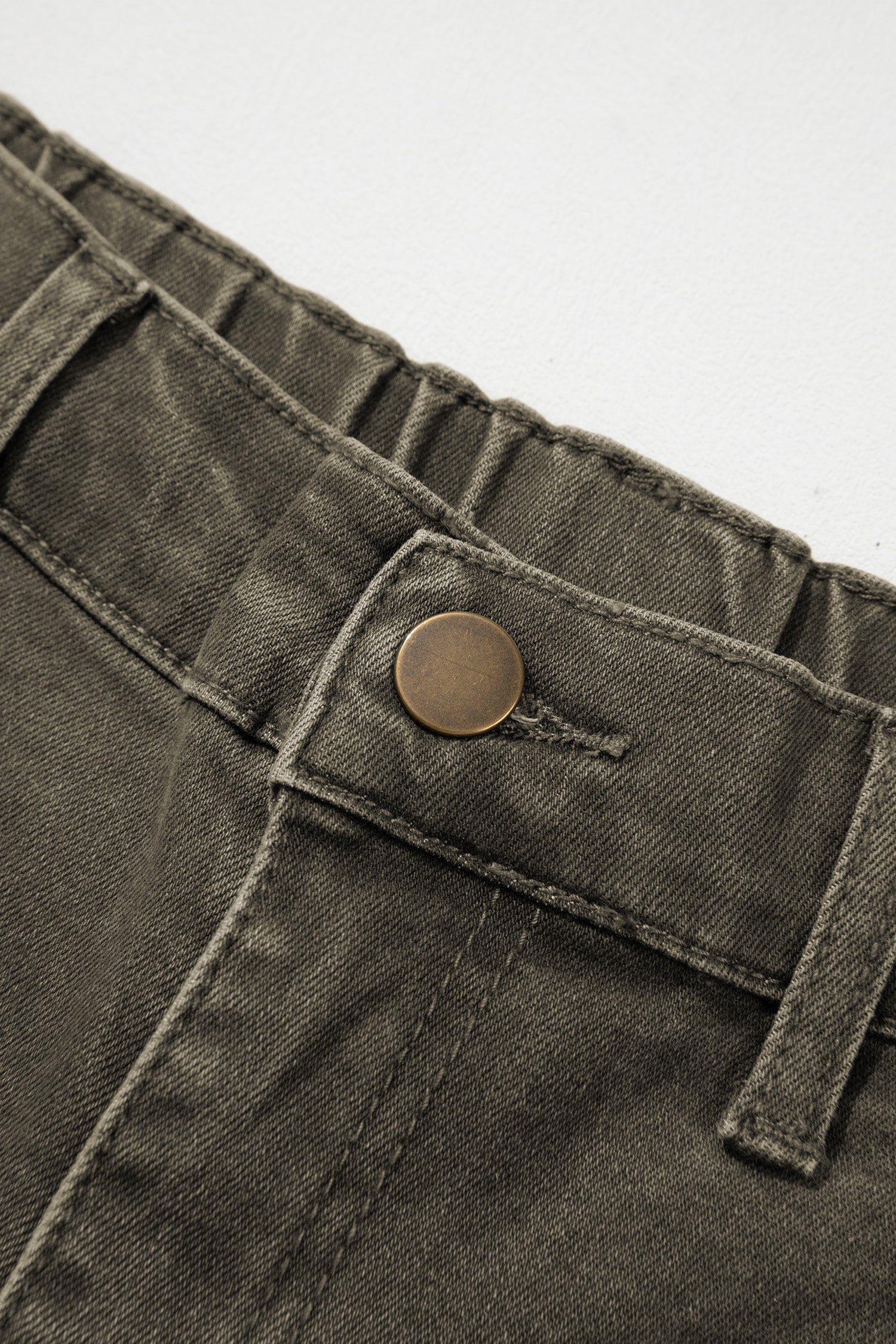 Coffee Solid Color Square Patch Pocket Ankle-length Barrel Jeans