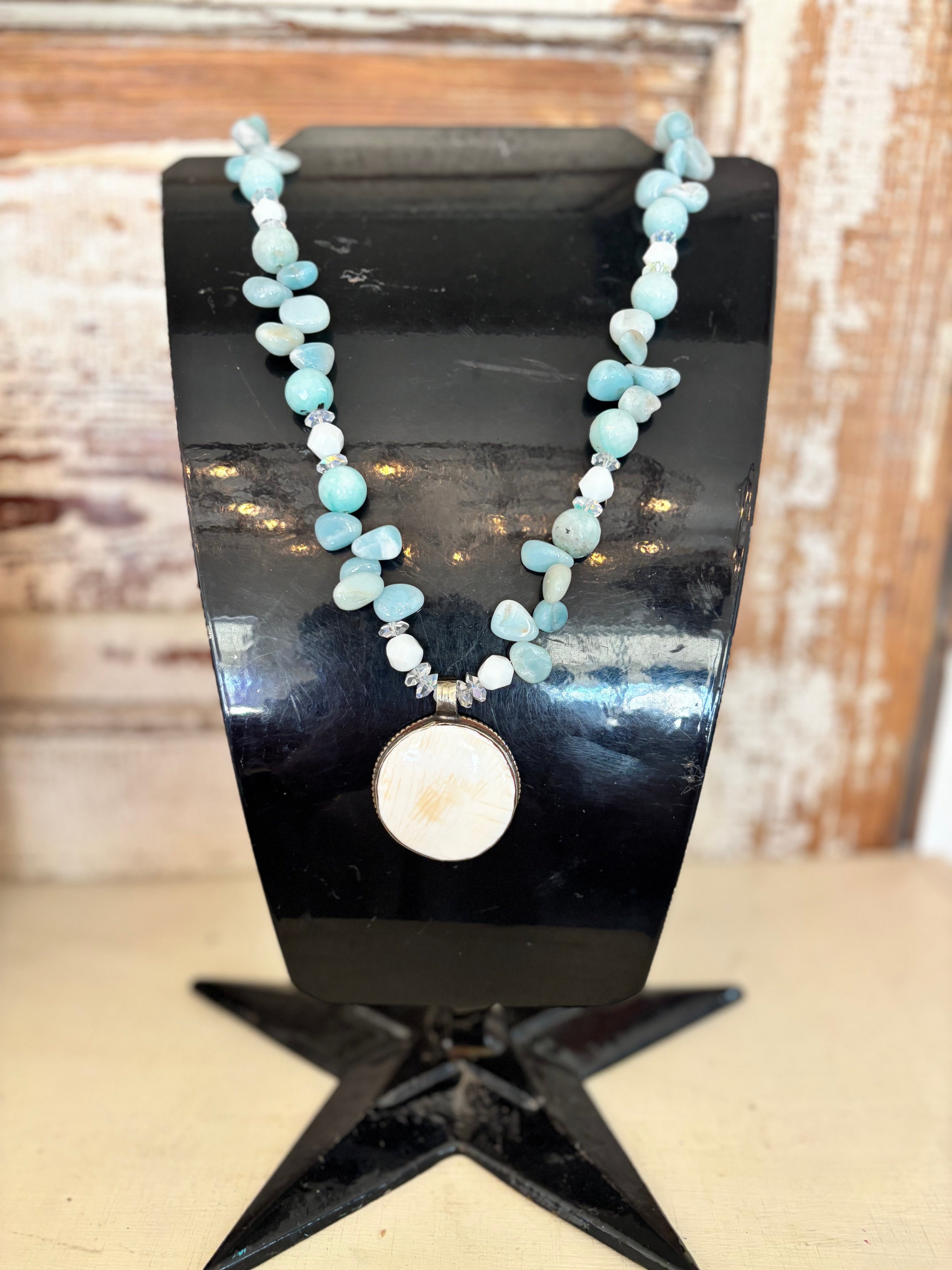 JO Necklace 2024