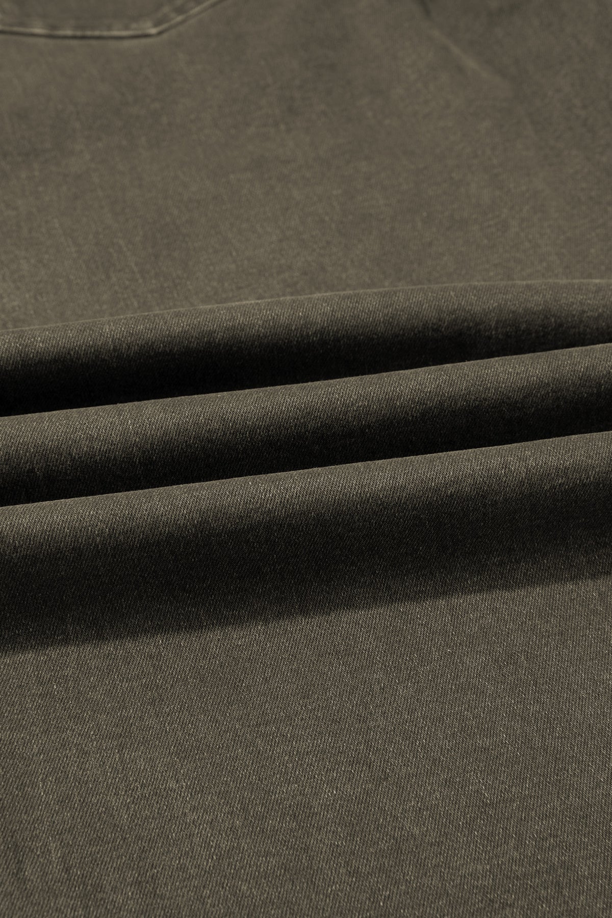 Mid-Rise Square-Pocket Ankle-Length Barrel Jeans