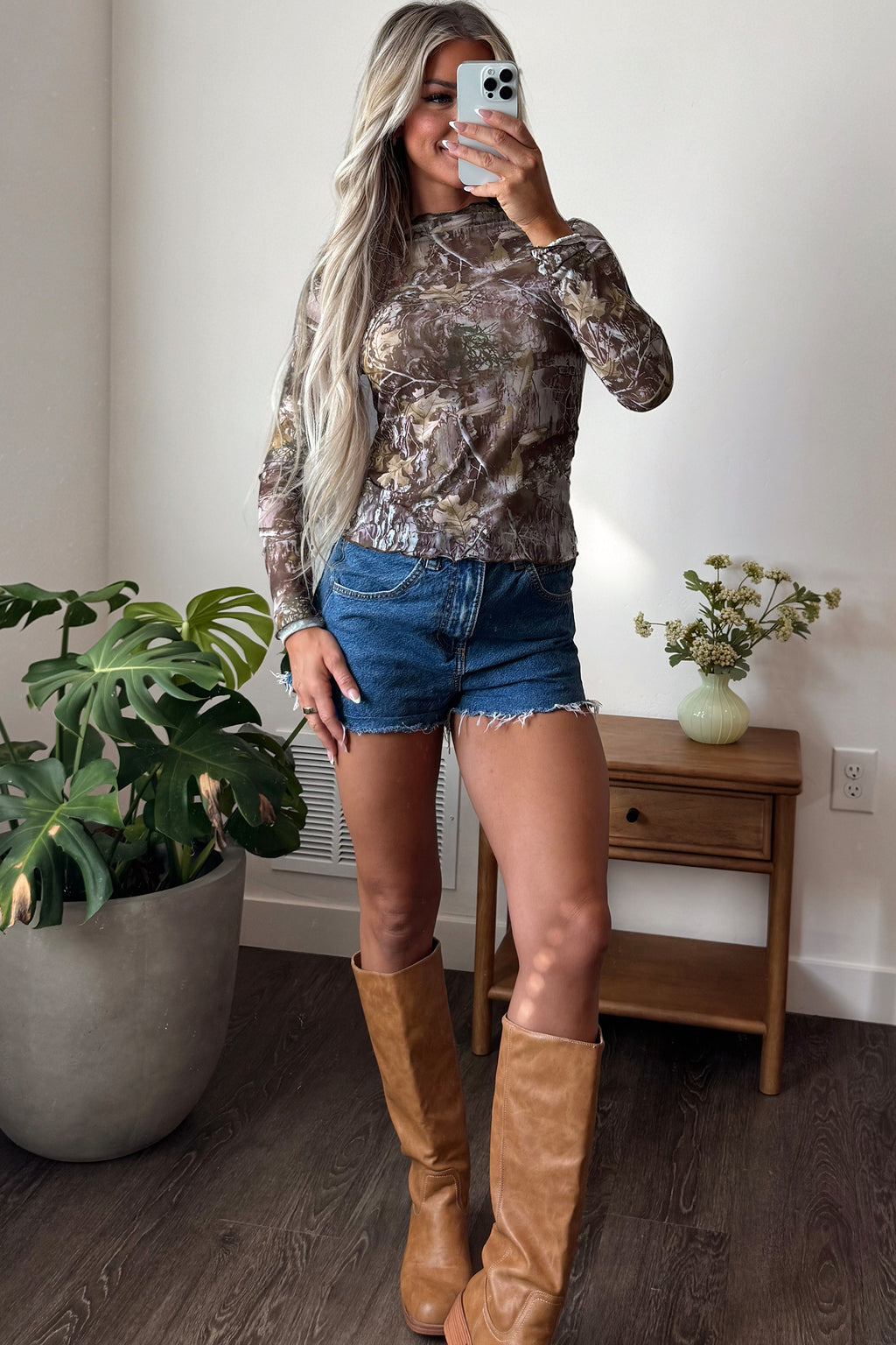 Leopard-Print Slim-Fit Mesh Mock-Neck Top