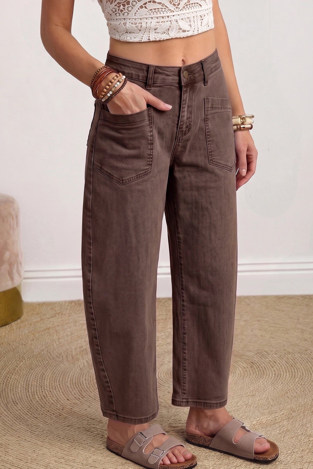 Mid-Rise Square-Pocket Ankle-Length Barrel Jeans