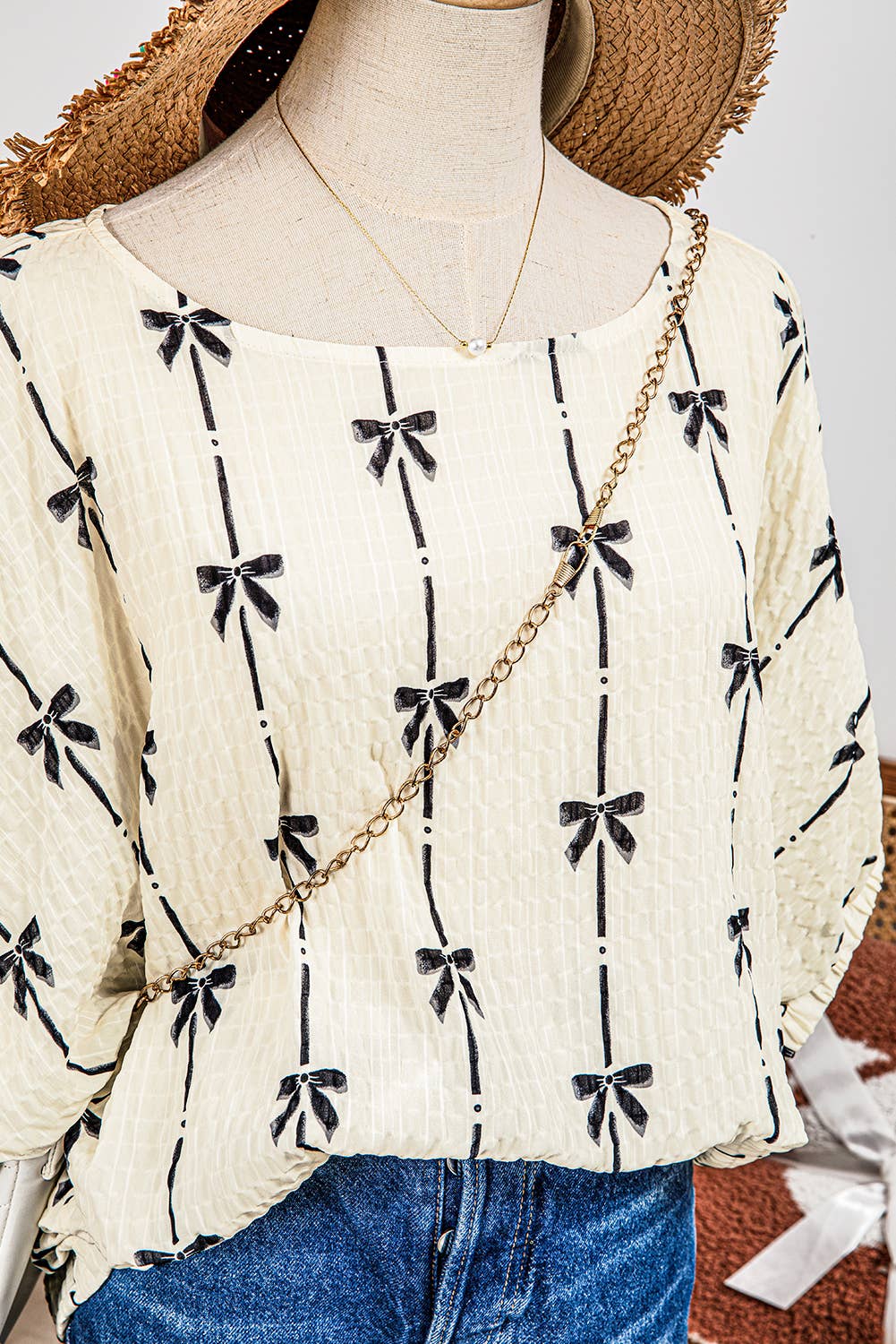 Bow Print Puff Sleeve Top