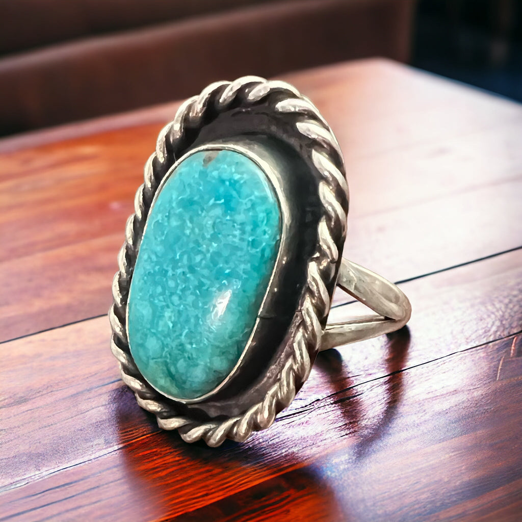 Vintage Sterling Silver Waterweb Blue Turquoise Cabochon Ring — Size 10.5
